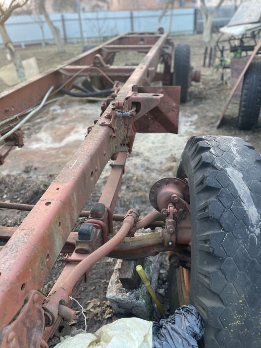 Рама зіл 130.