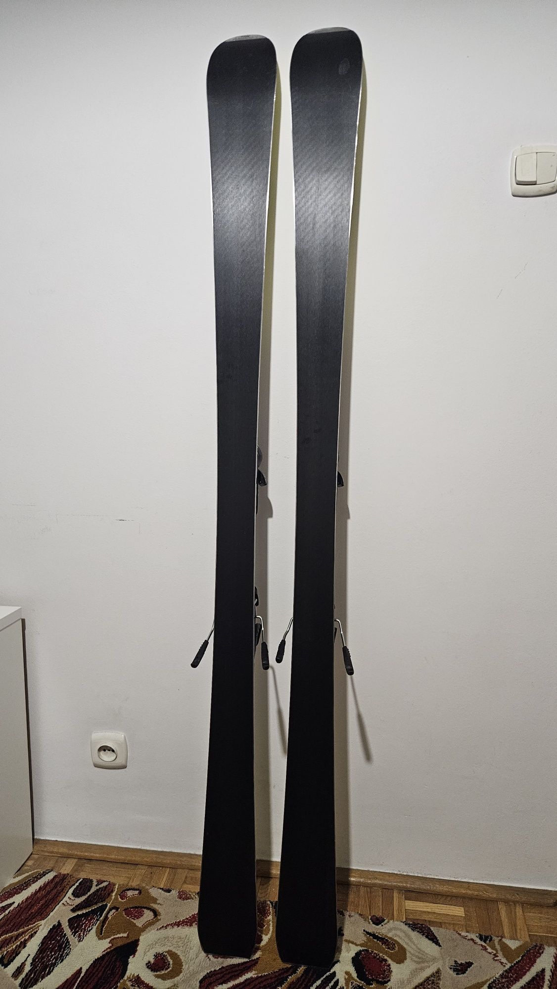 Narty zjazdowe Head Shape SX 163 cm