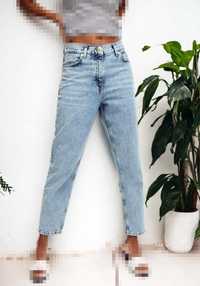 jasnoniebieskie jeansy mom z wysokim stanem Mango 34 XS / S 36