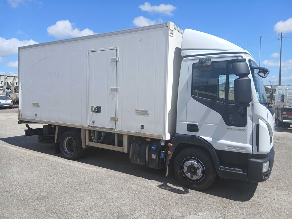 Iveco Eurocargo 100-210 Isotérmica