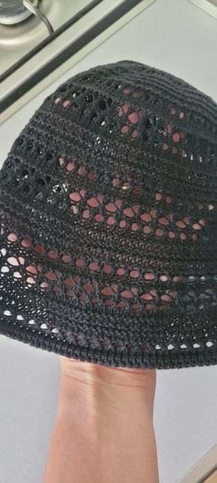 Nowy kapelusz ażurek