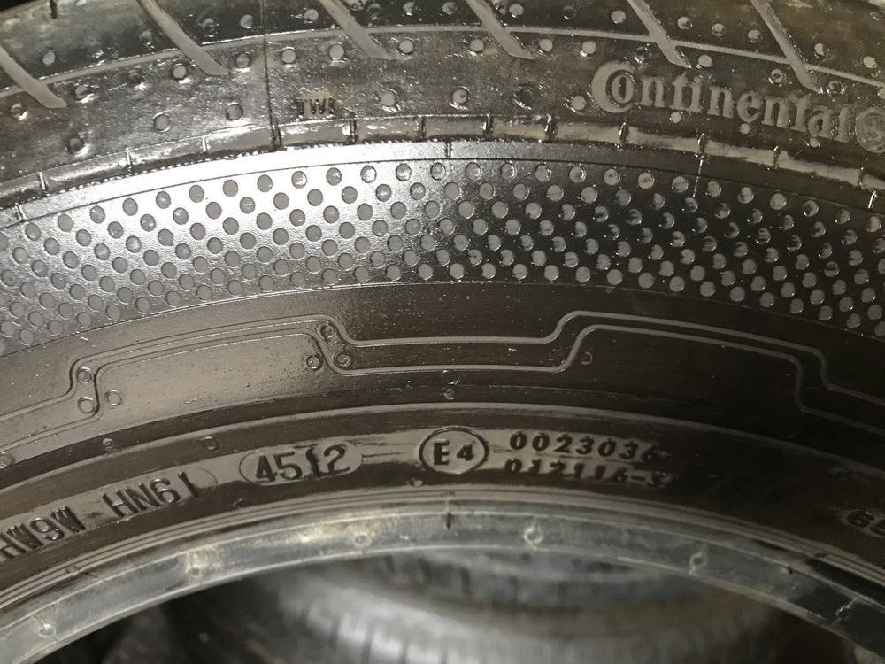 1 szt.opona letnia 12r.8mm 195/70R15C Continental VancoEco 104/102Q