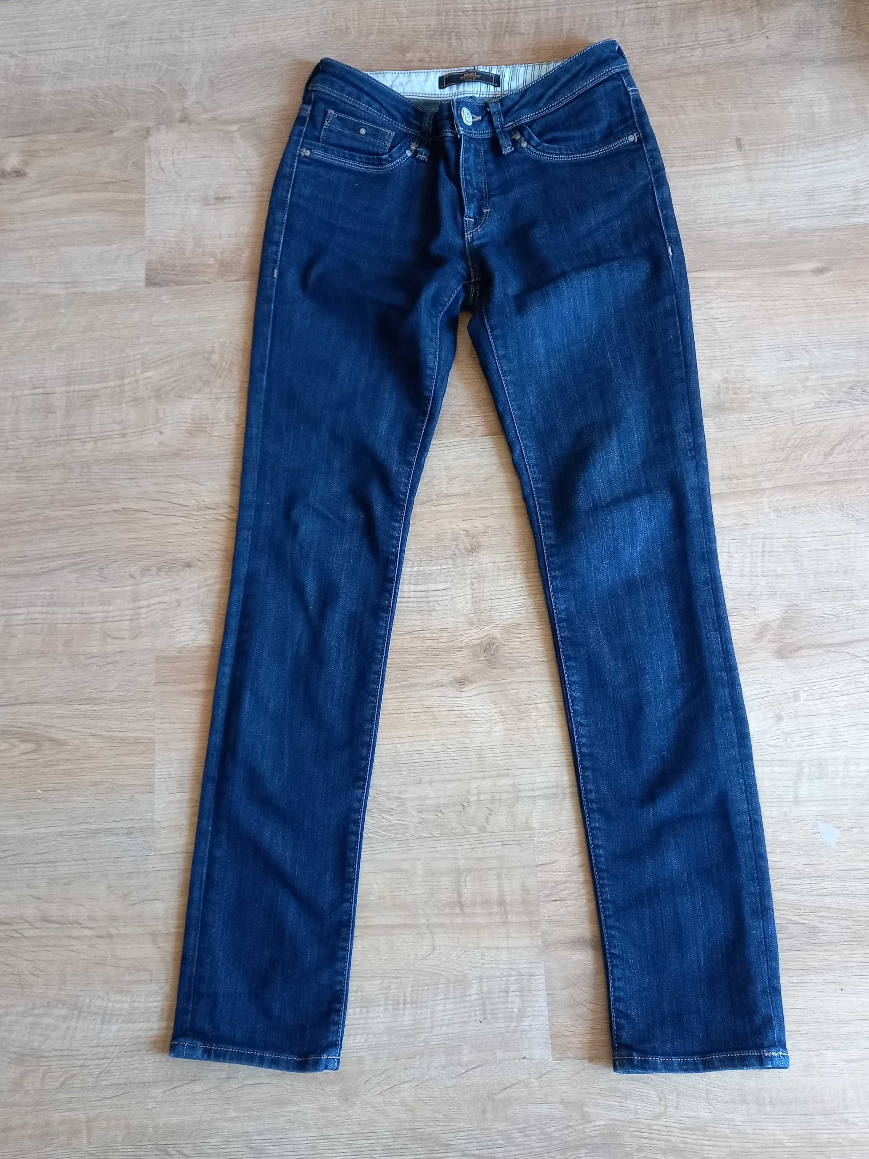Spodnie jeansy 26/32