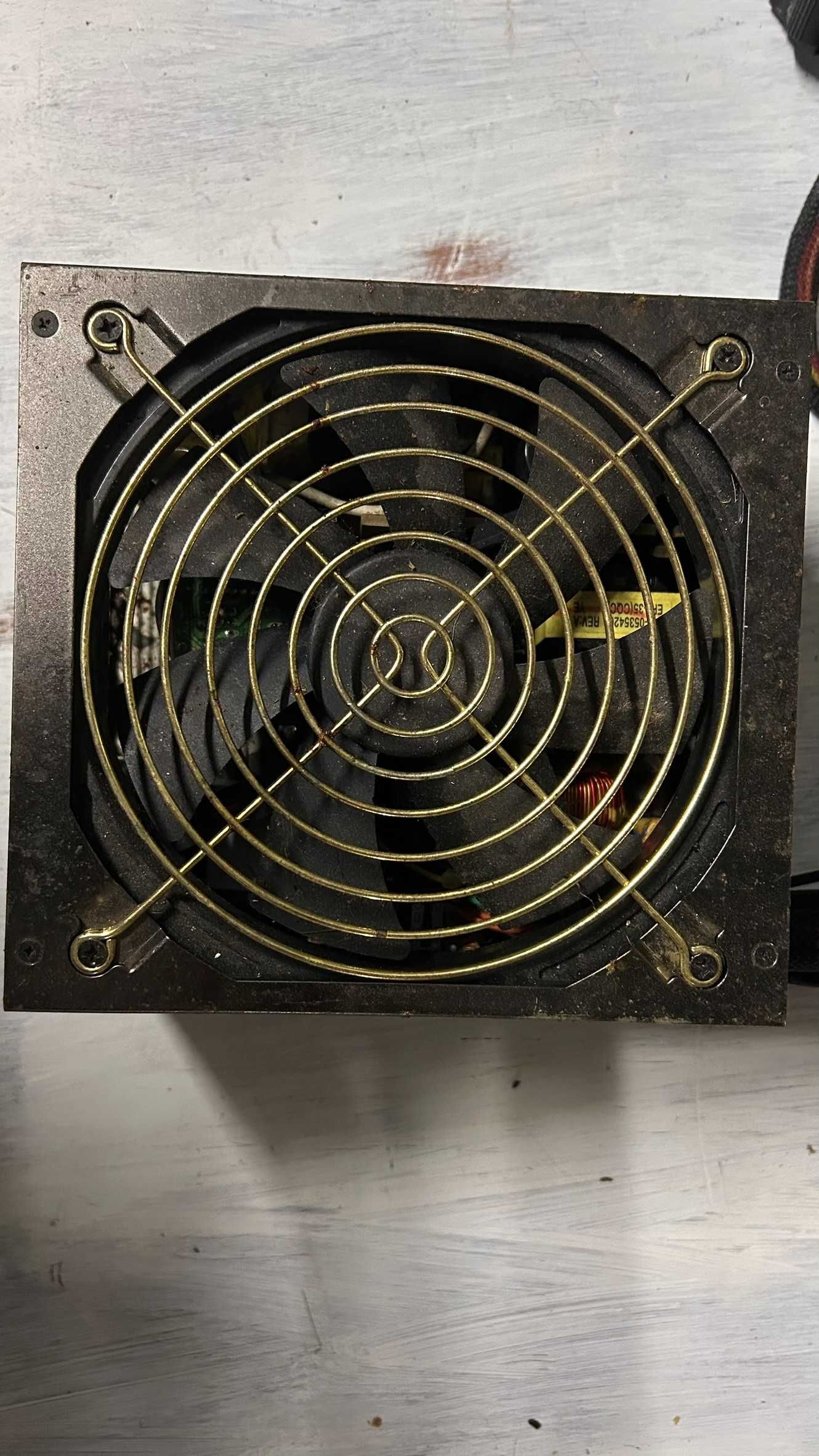 Fonte de Alimentação Aikuo 430W – Nova, Nunca Usada