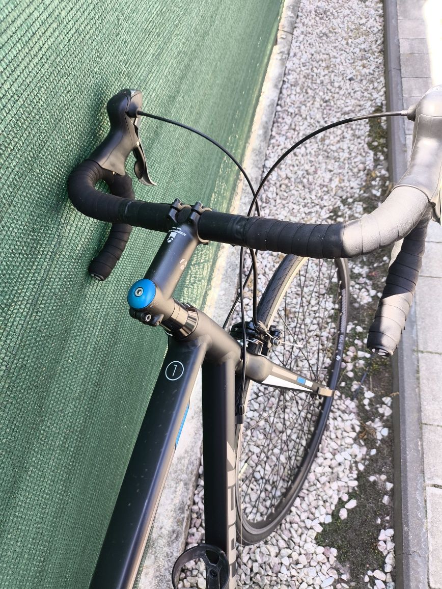 Trek szosa  rozmiar 56 znikomy przebieg