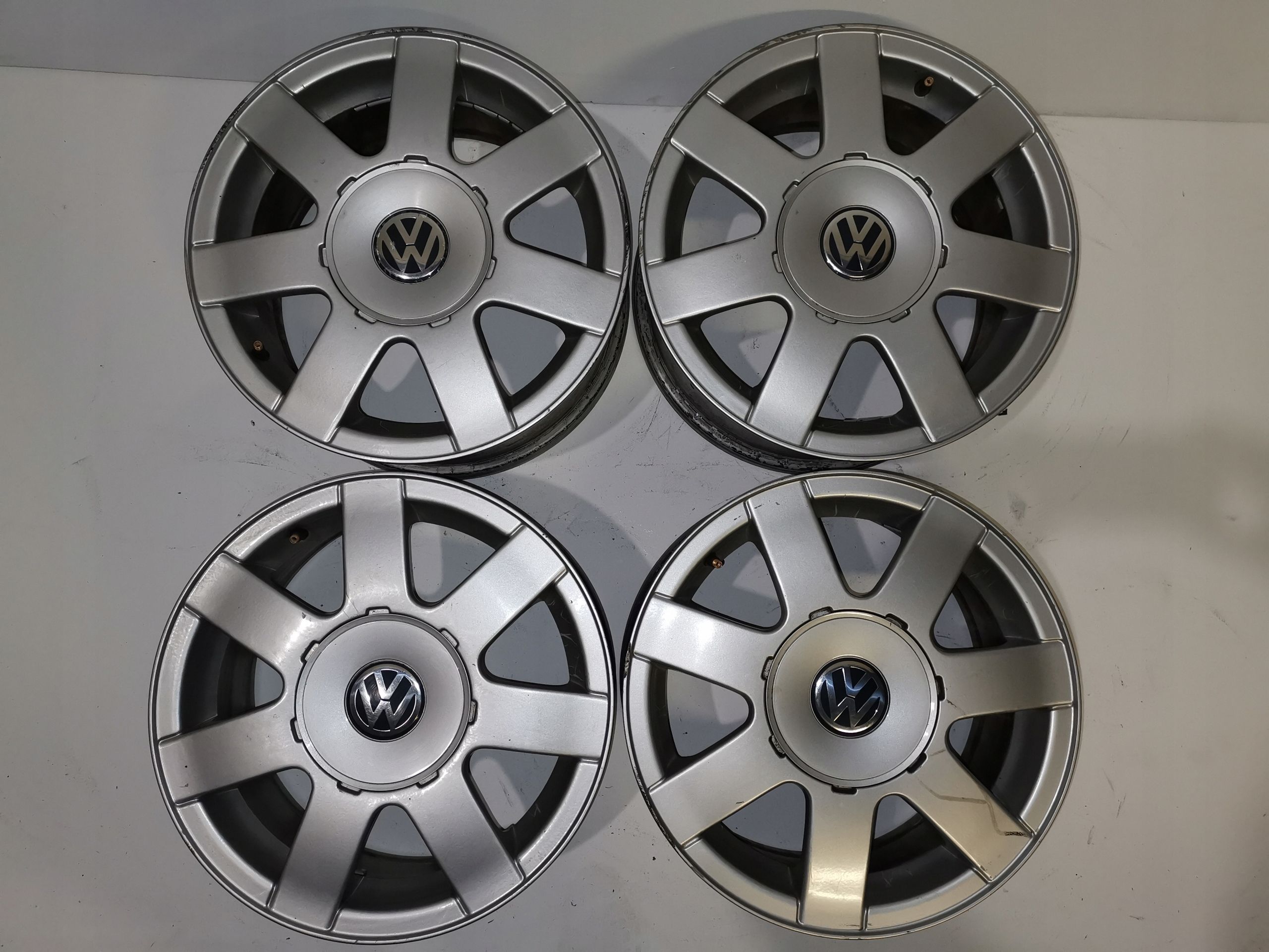 Alufelgi oryginał komplet Volkswagen 15'' 5x112