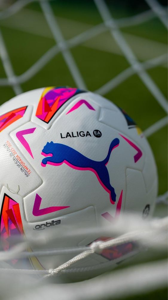 Футбольний мʼяч PUMA Orbita