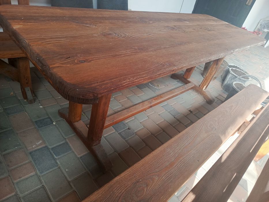 Продається стіл і лави зі смереки, 8 комплектів