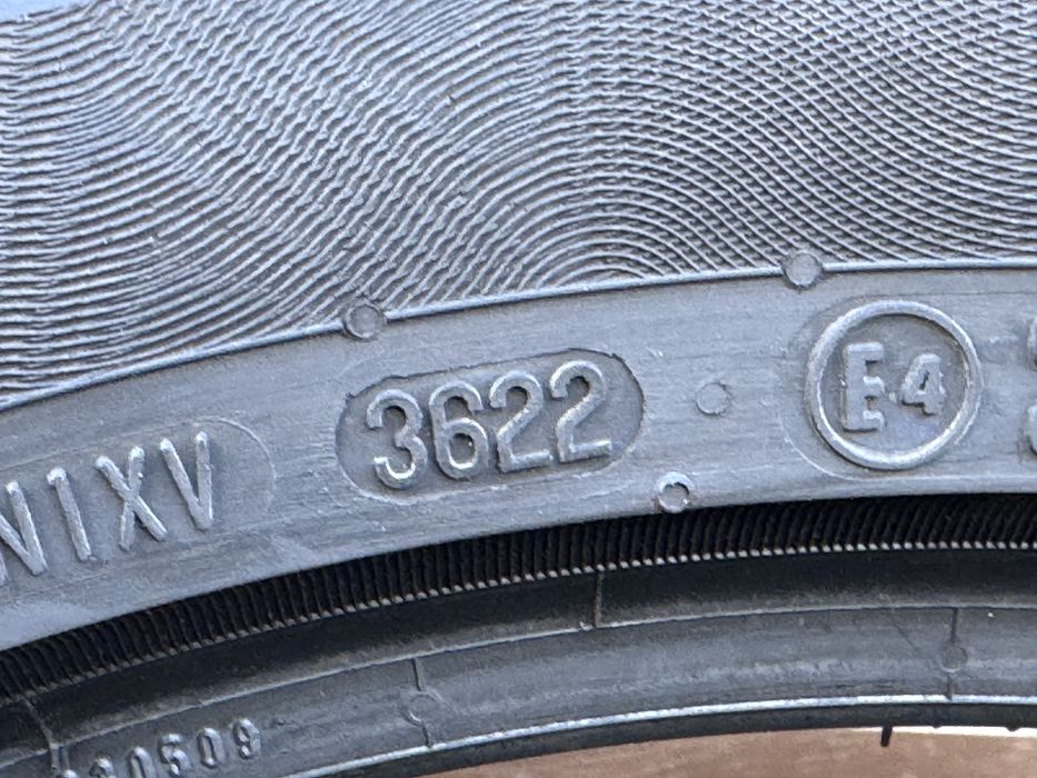 Opony zima 255/40/18 99V Continental TS830P 7mm 2szt. 2022r. Mercedes