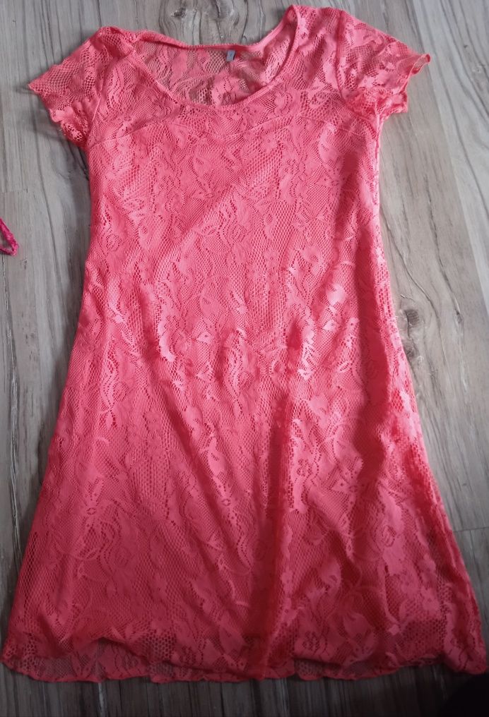 Sukienka vintage retro koronkowa