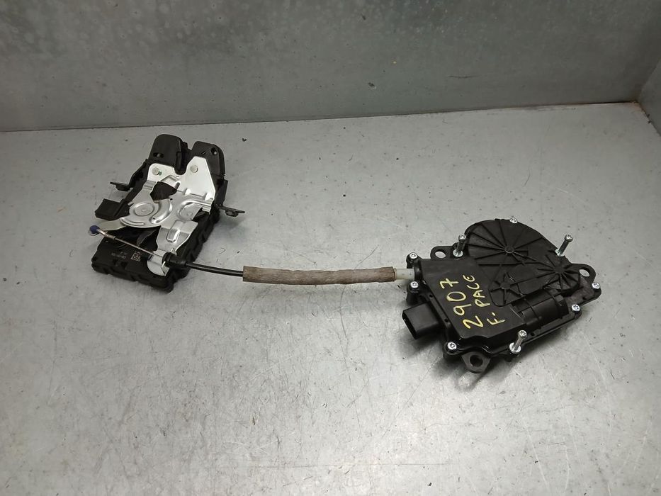 Fechadura / fecho da mala JAGUAR F-Pace (X761)