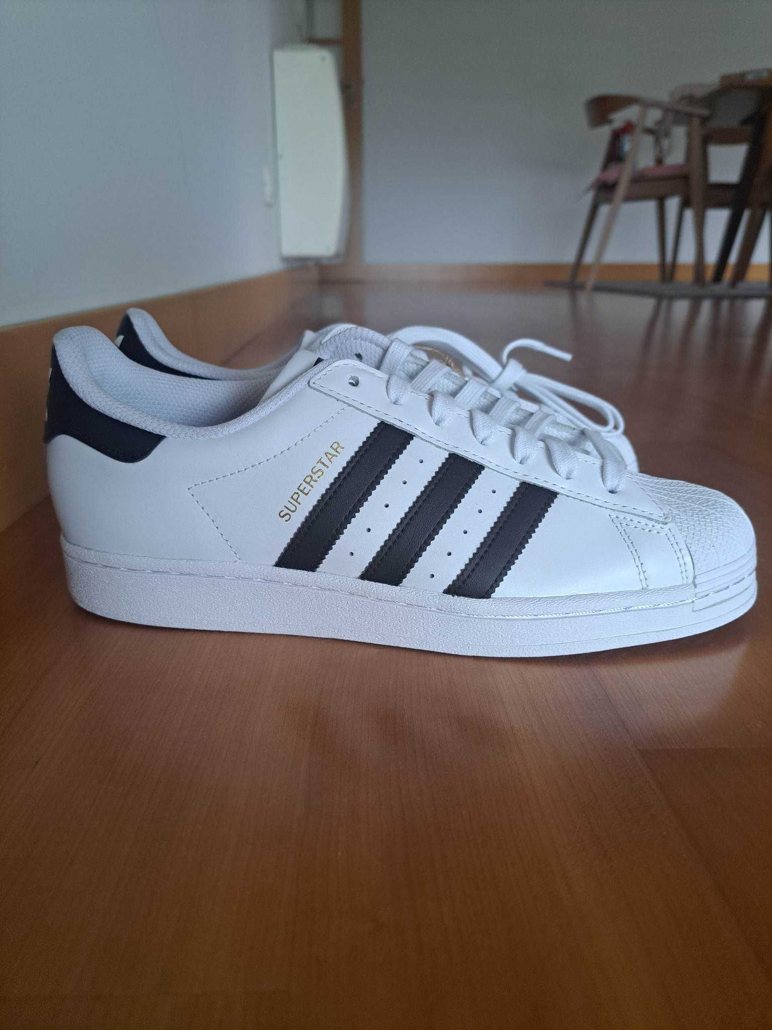 Adidas Sapatilhas Superstar novas!