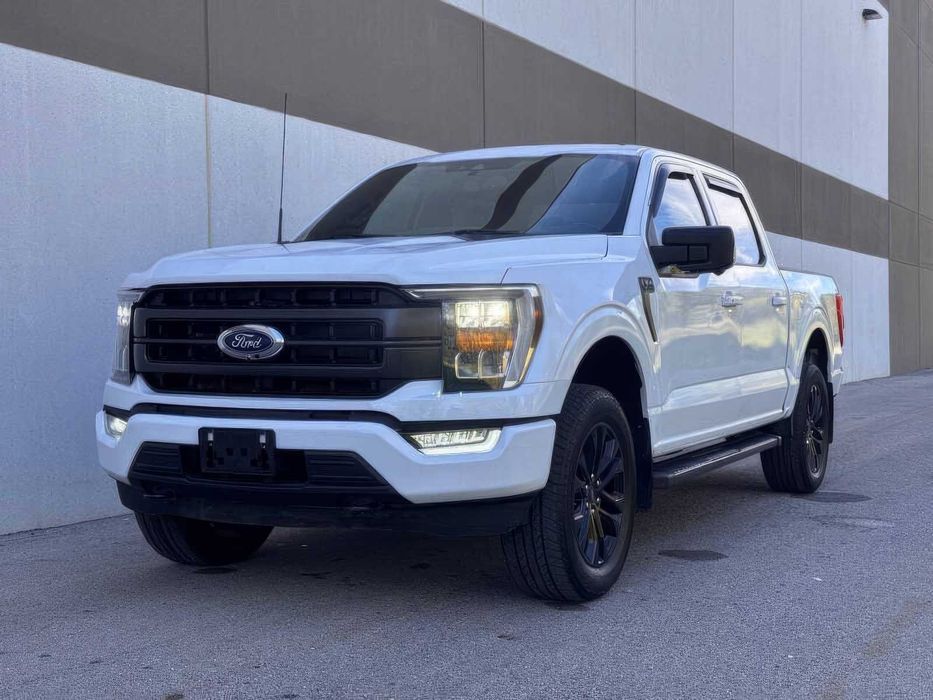 Ford F-150 XLT      2022