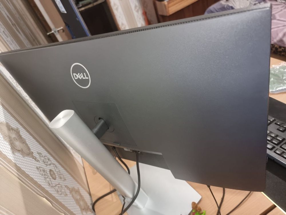 Монитор 27" Dell P2721Q (210-AXNK) ULTRAHD IPS 4k