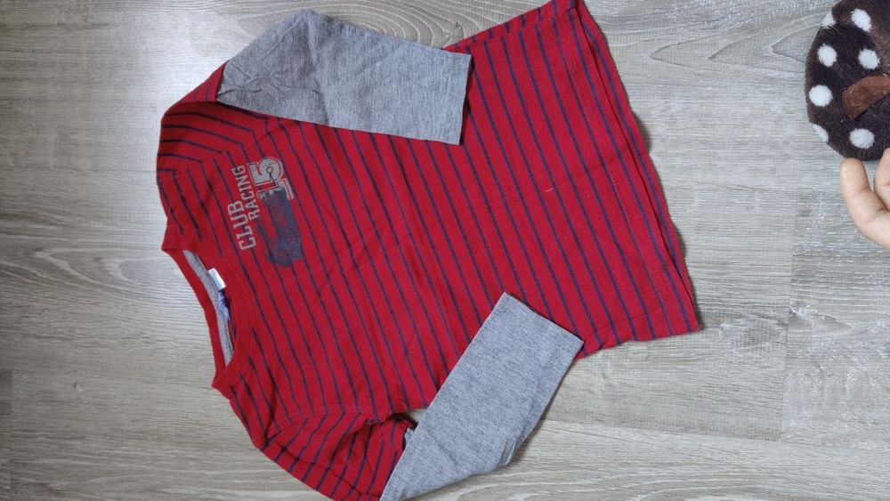 Pięć sztuk koszulki z długim rękawem rozmiar 98/104