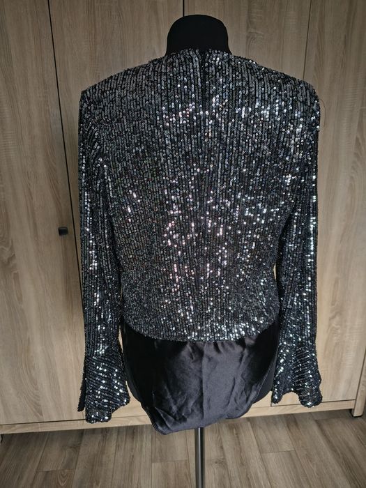 Czarne cekinowe body  na sylwestra andrzejki Glamour rozmiar 44