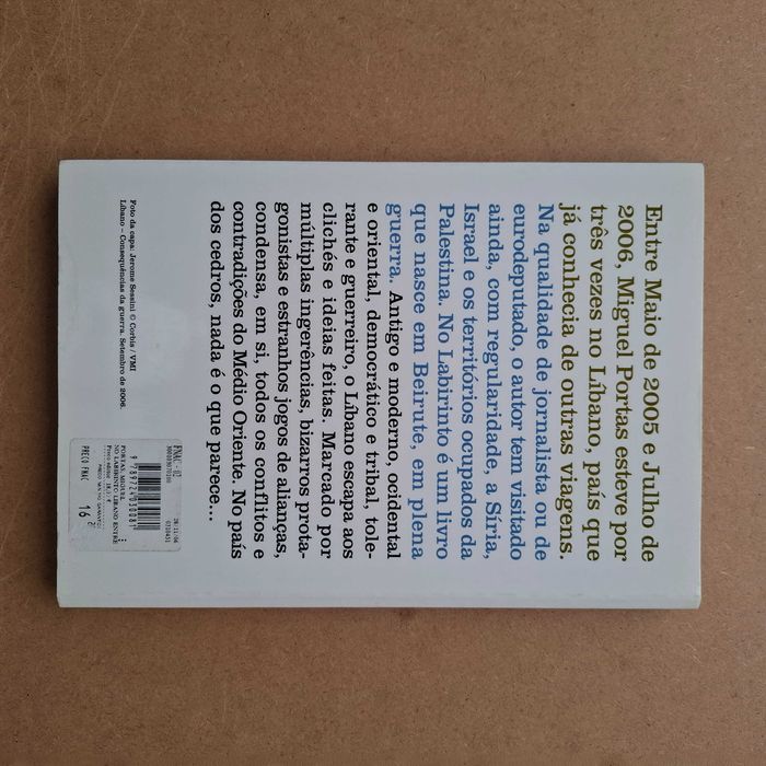 "No Labirinto" de Miguel Portas: O Líbano guerras, política e religião