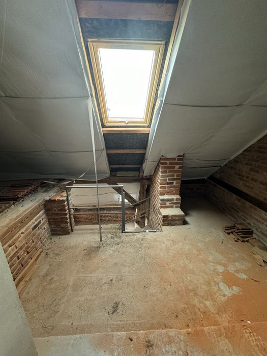 Продаж квартири в Австрійському будинку