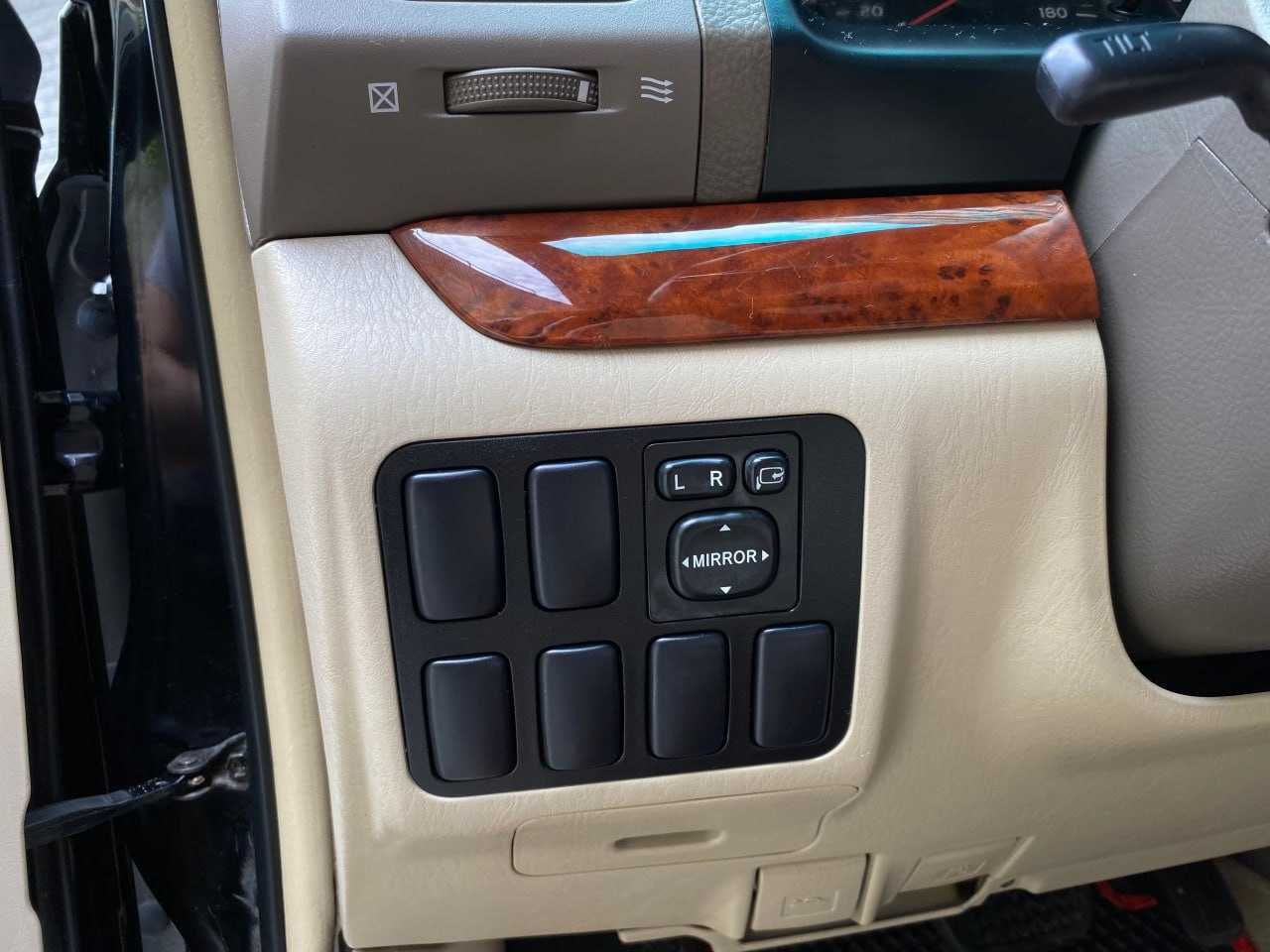 Продам Toyota Land Cruiser Prado 2005. Можна в розстрочку, під викуп.