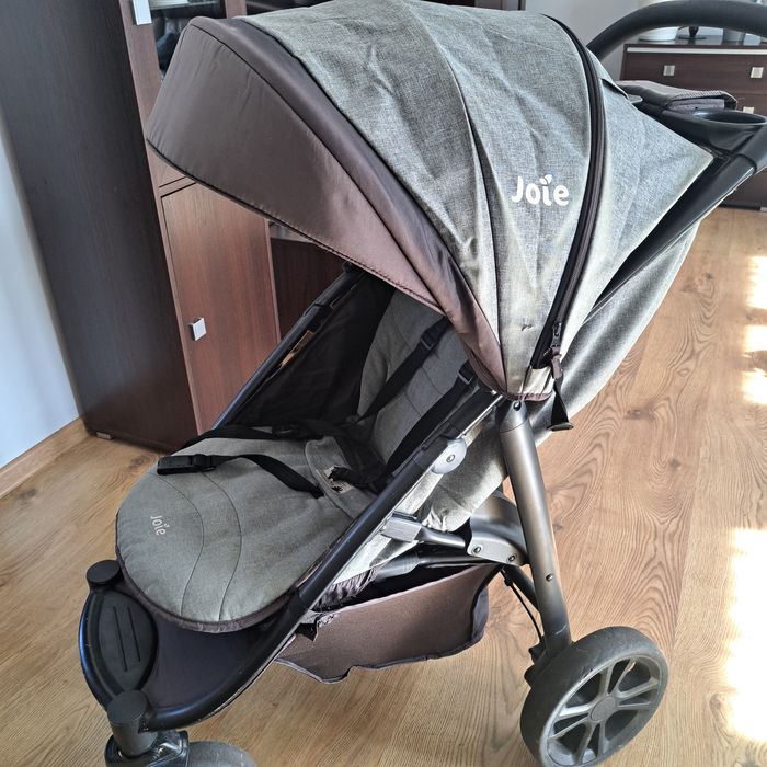 Wózek dla dziecka, spacerówka Joie