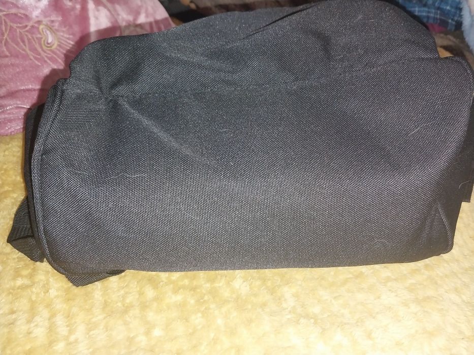 Продам рюкзак-сумку з текстилю