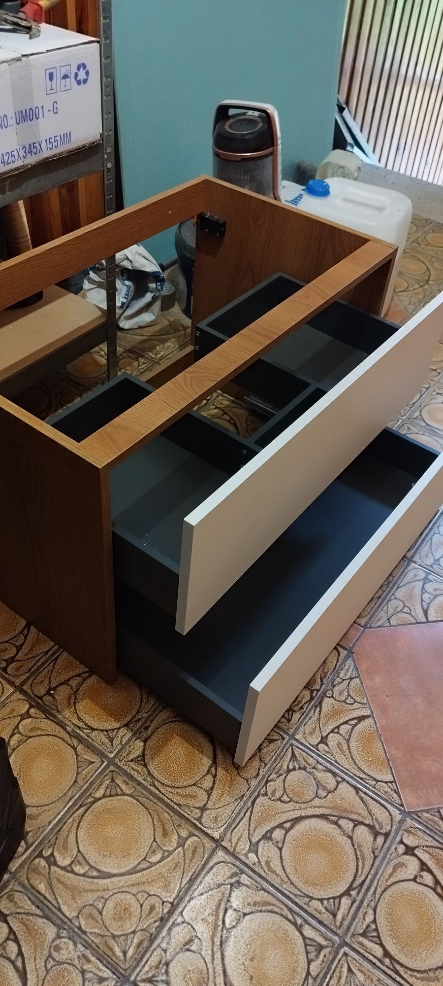 Szafka pod umywalkę łazienkowa