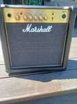 wzmacniacz Marshall MG15