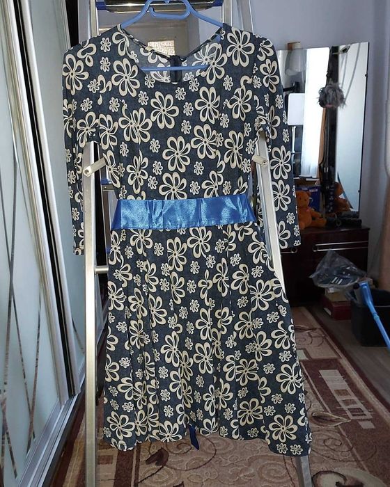 Весеннее модное  платье