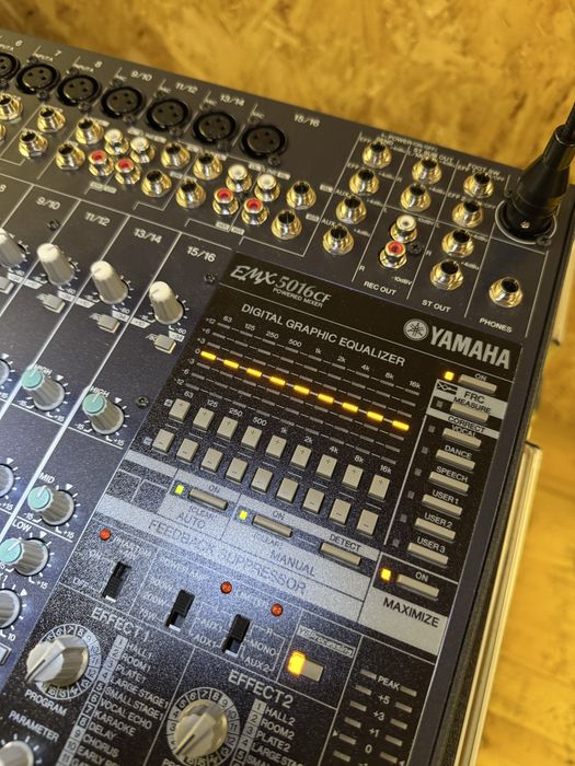 Yamaha EMX 5016 CF
