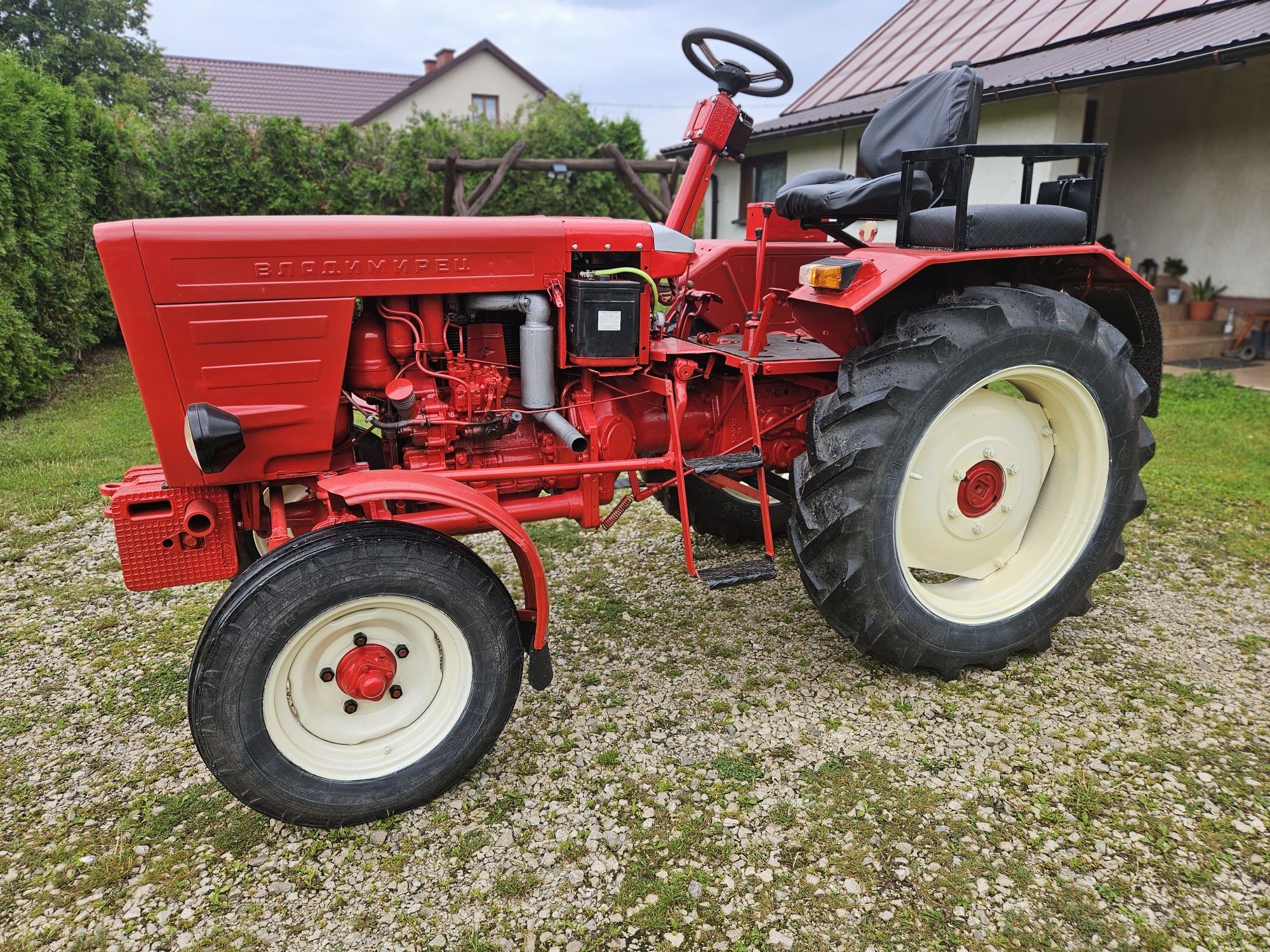 Sprzedam t-25 zarejestrowany.