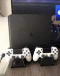 PlayStation 4slim 1Tb