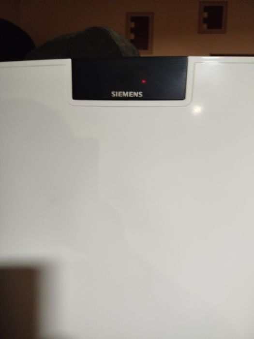 Продам морозильную камеру