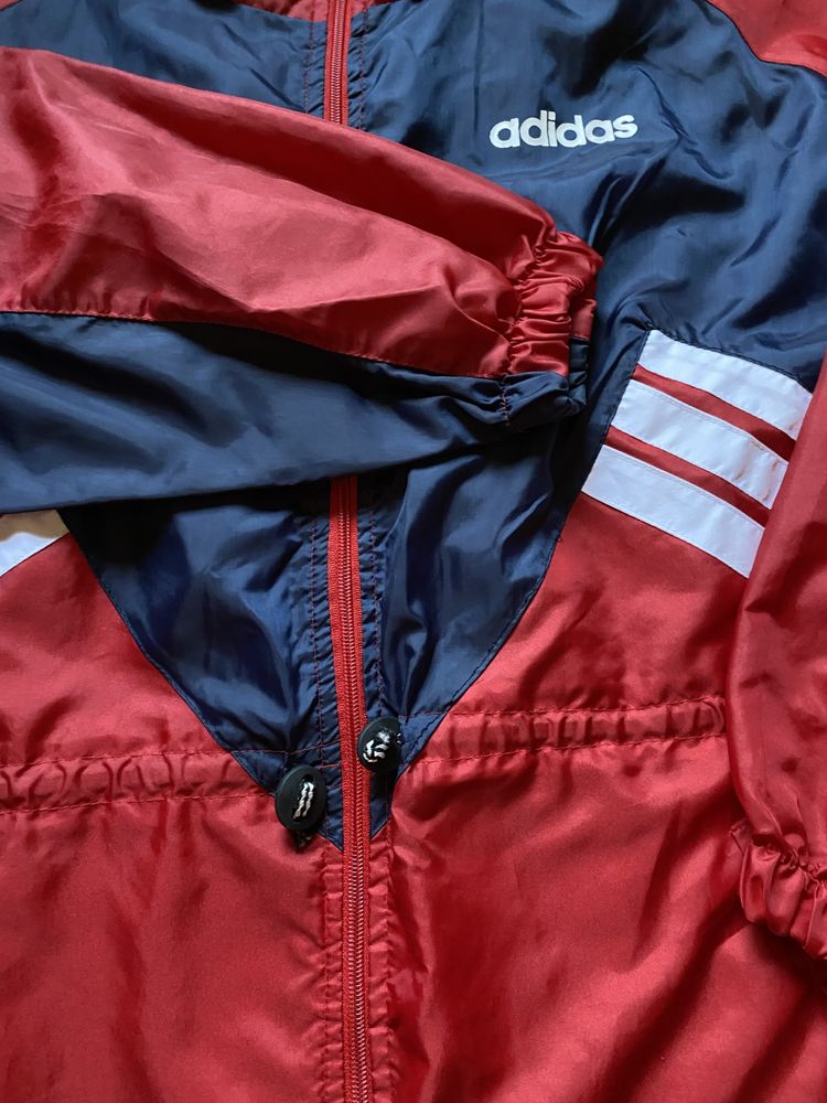 Corta vento Adidas