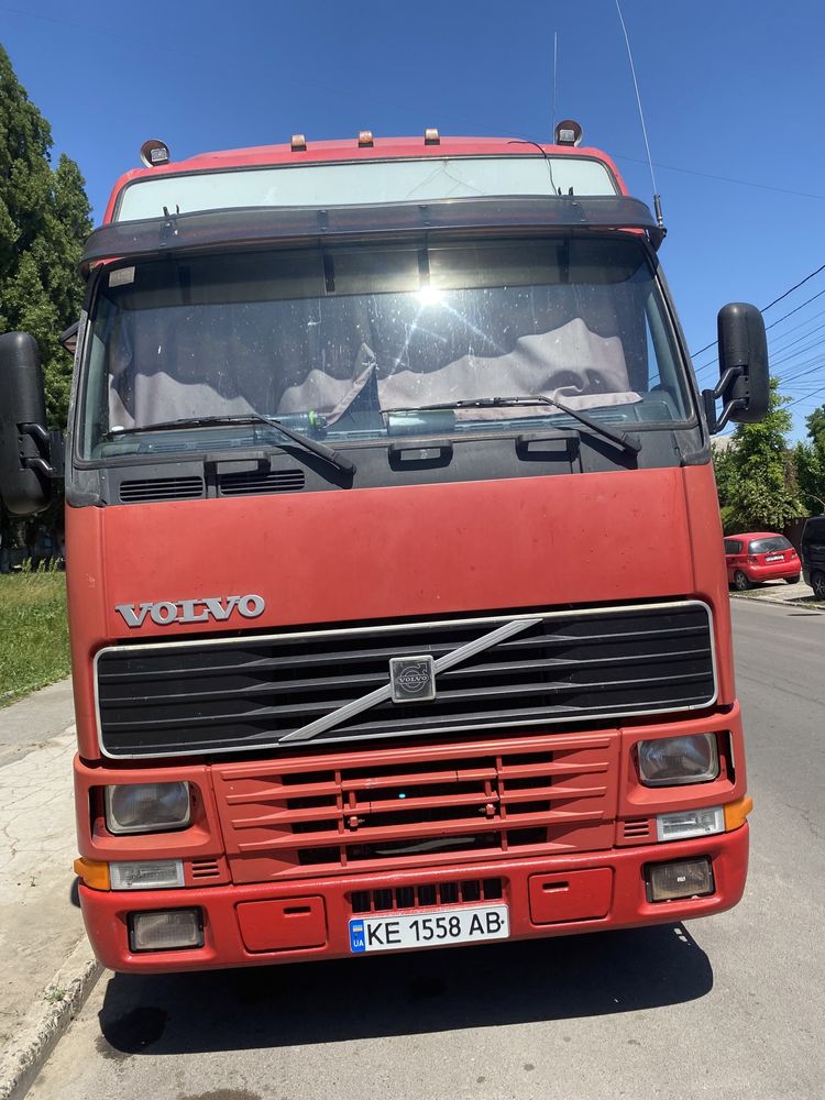 Продам VOLVO FH 12  420