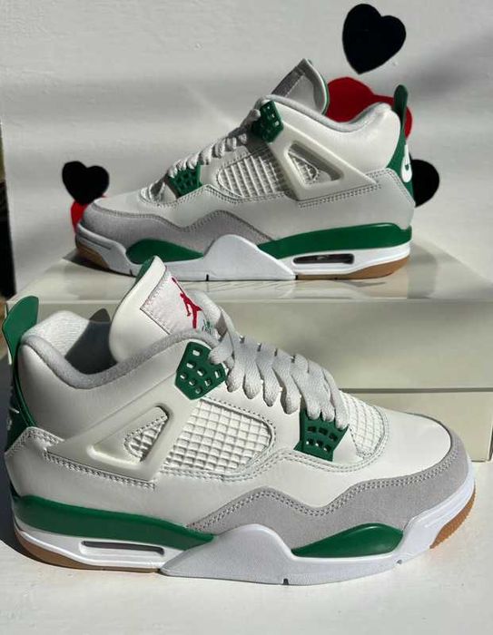 Jordan 4 Retro SB Pine Green R43