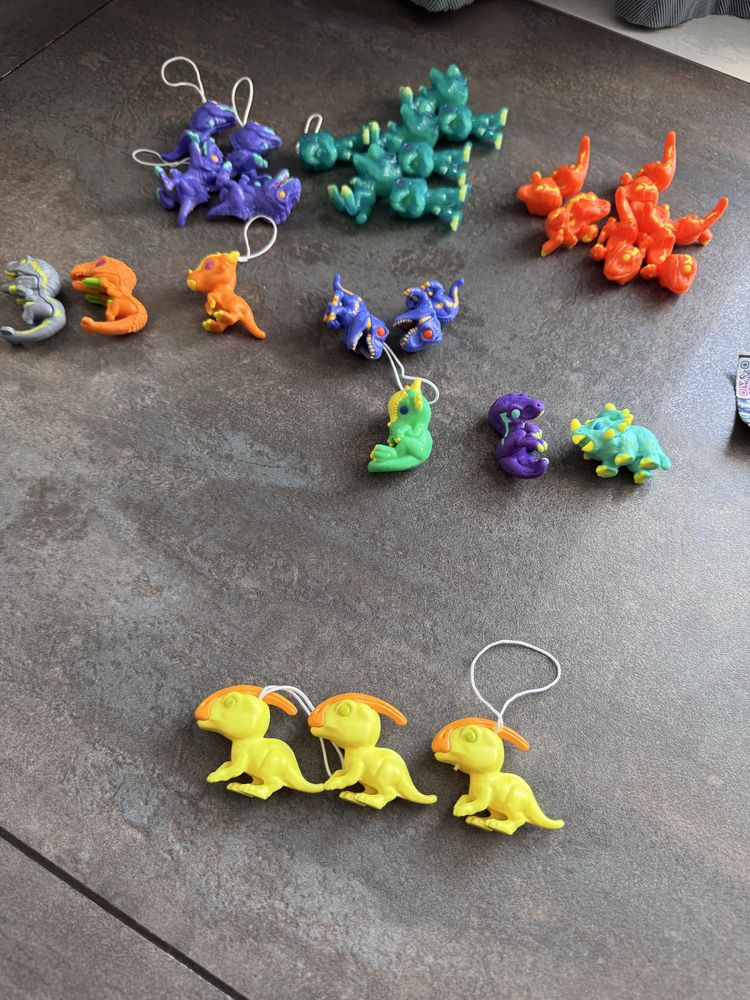 Dinozaur Parasaurus żółty VQ284 Jurassic World figurka zabawka Kinder