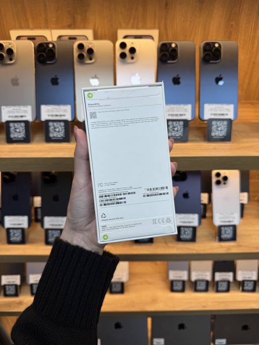 NEW iPhone 16 Pro E-Sim 128Gb Natural Titanium