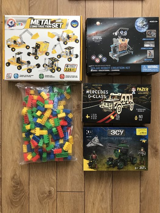 Конструктор на сонячній батареї, дерев‘яний, пластіковий