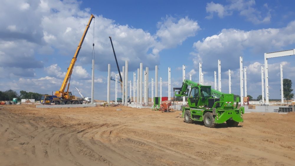 wynajem ładowarek teleskopowych Merlo JCB ładowarki Manitou obrotowe..