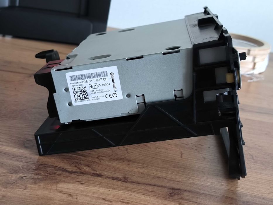 Автомагнітола 9801189780 citroen c4 b7