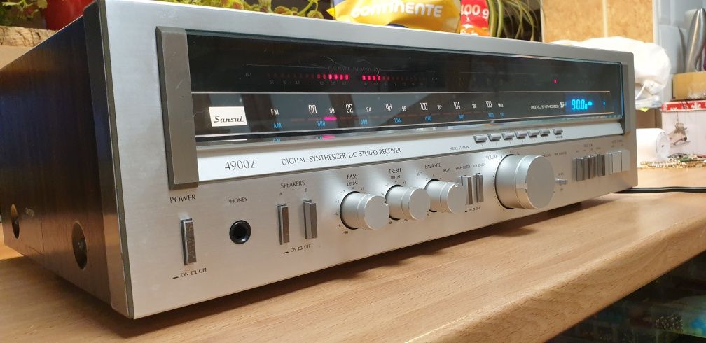 SANSUI 4900Z Digital Synthesizer DC Stereo Receiver