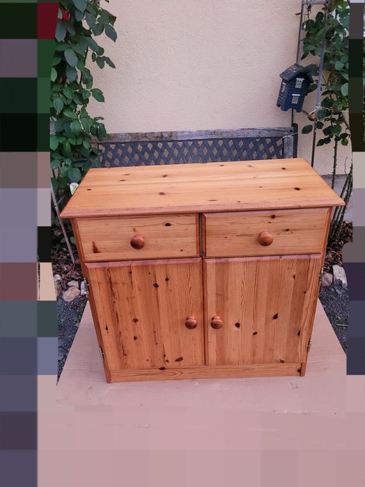 Komoda drewniana z szufladami