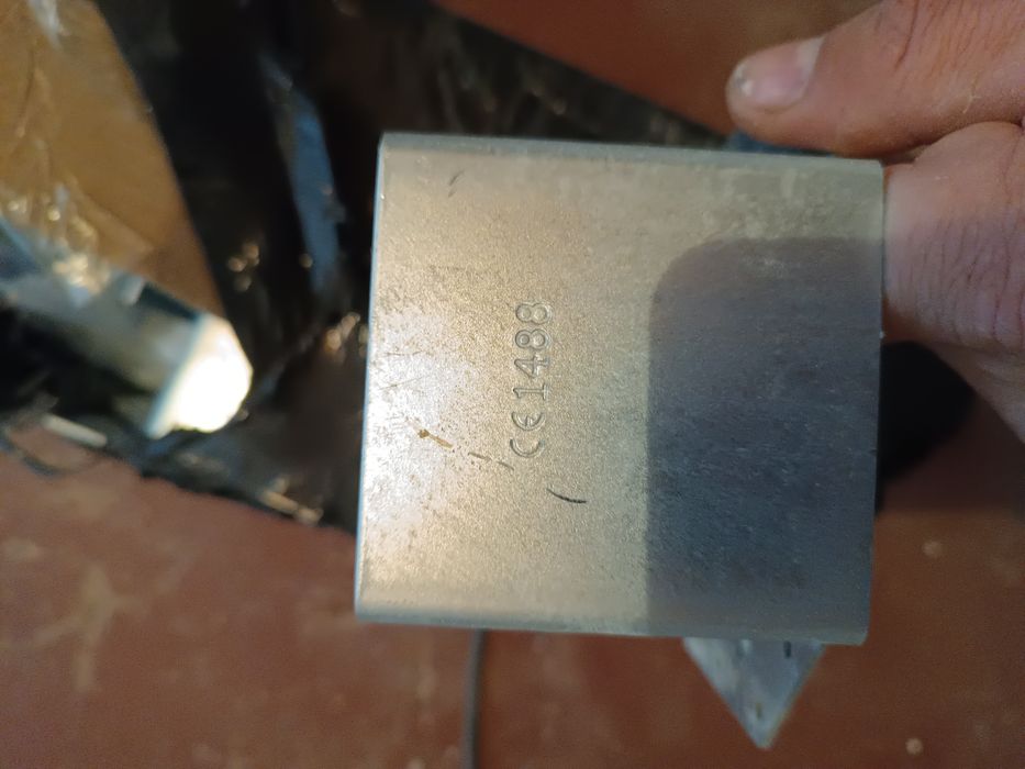 Wieszak belki wspornik WB22