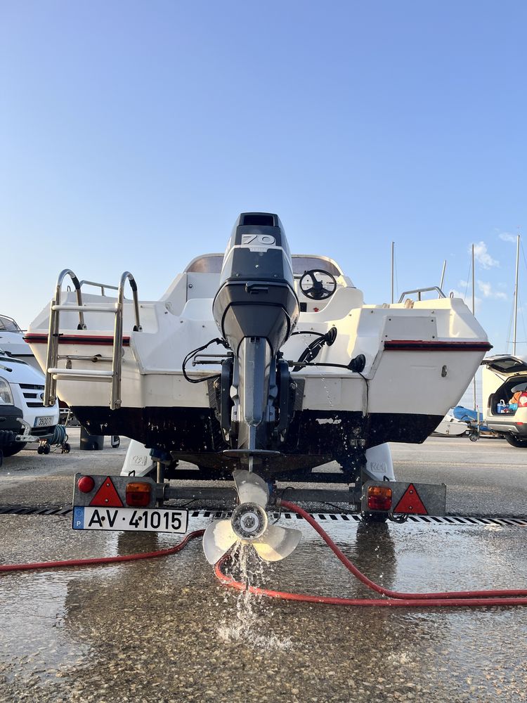 Barco Caher 500cp 70hp yamaha