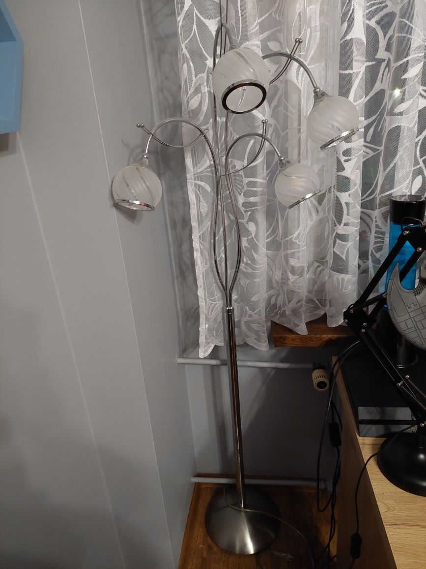 Lampa stojąca 4 klosze szkło jak Nowa