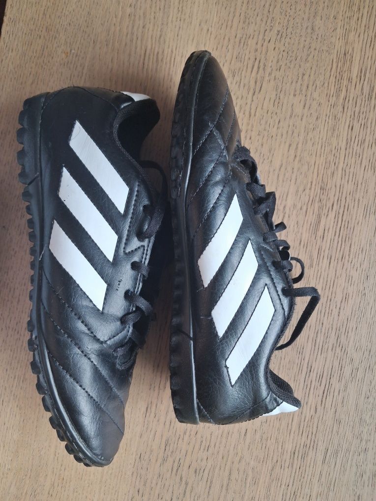 Продам сороконожки Adidas Goletto 40 размер 25.5 см