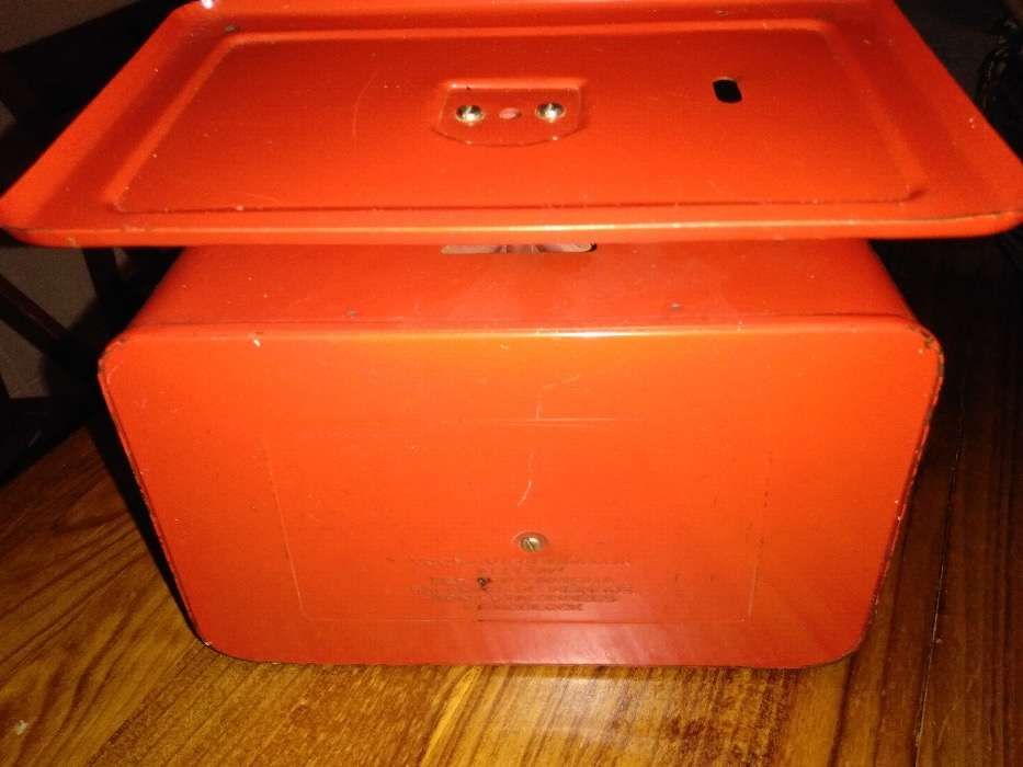 Balança antiga a funcionar