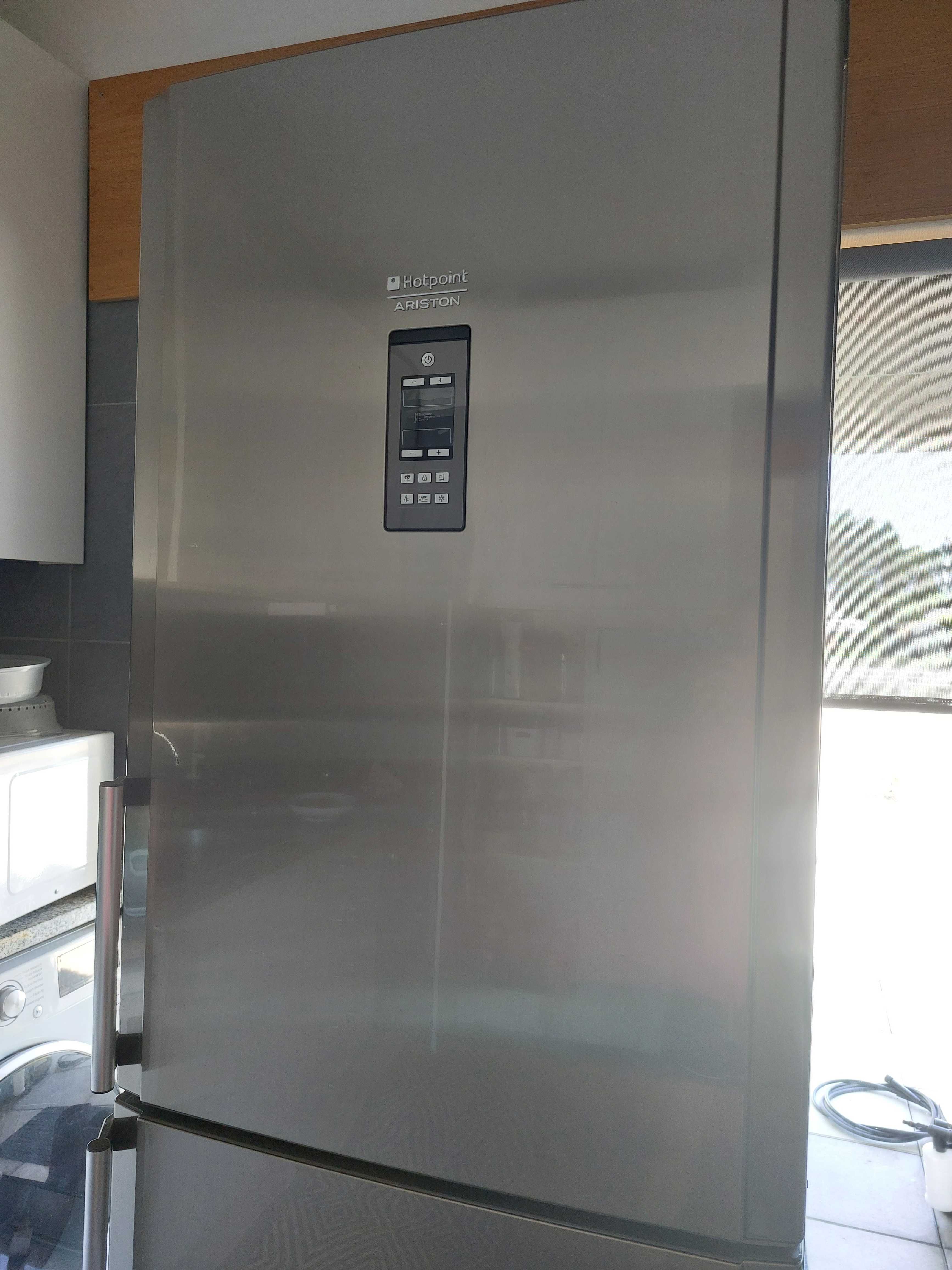 Frigorífico Hotpoint Ariston – Ideal para Reparação ou Peças!