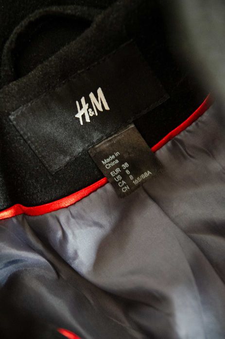 Piękny czarny płaszcz w militarnym stylu H&M 38 M