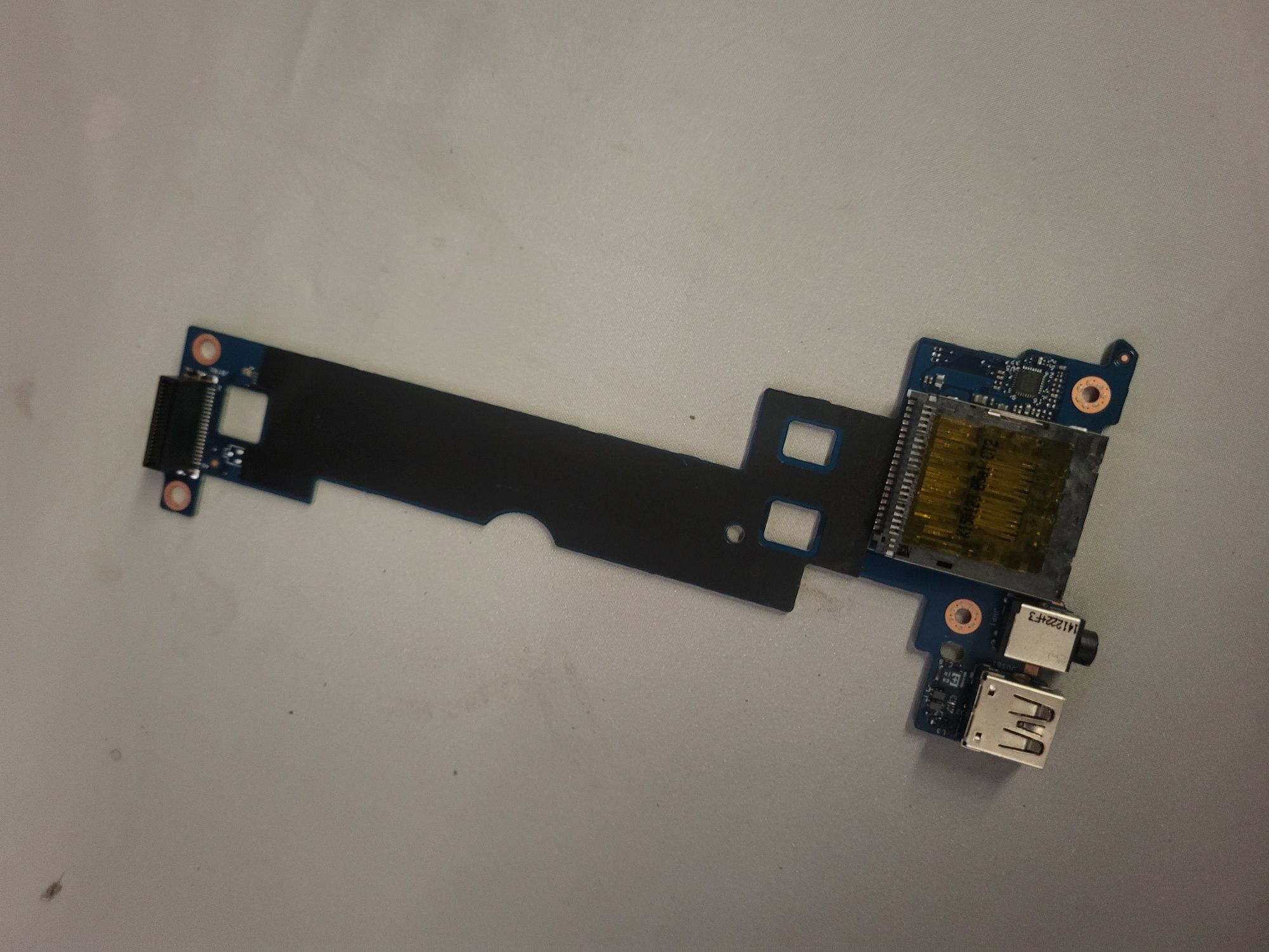 Sprzedam moduł USB audio SD do laptopa HP ZBOOK 15 G2.